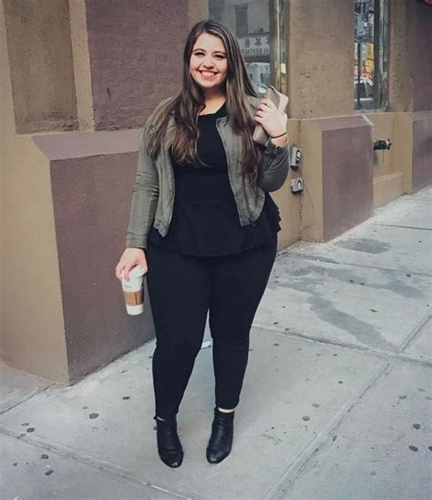 Leggings Ideas For Thick Curvy Girls Plus Size Outfit Ideas With Leggings Jean Jacket