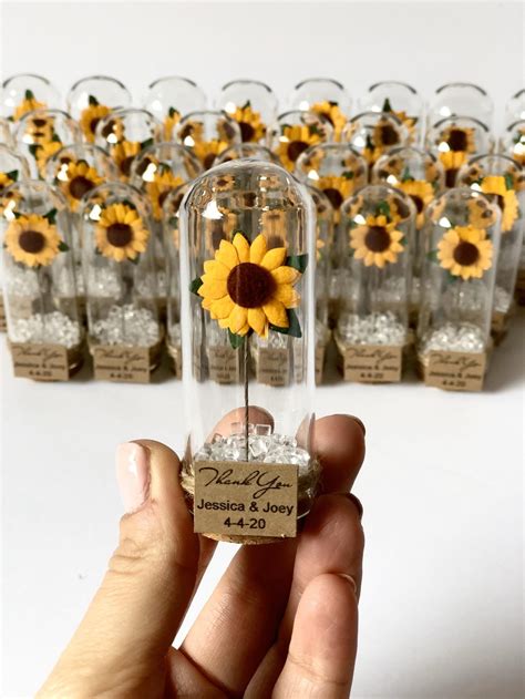 It's a lot of small talk with a lot of people. 10pcs Wedding Favors for Guests, Wedding Favors, Favors ...