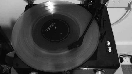 The 1975 Clear Vinyl Vinyl Gif Animations Record Player Gifs Vinyl
