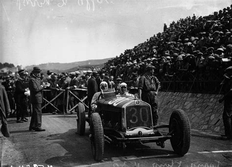 Categoryblack And White Photographs Of Automobile Racing In 1930