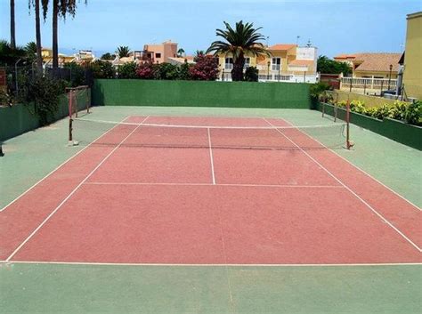 Bay badminton center ( bbc ). Tennis / badminton court - Picture of Atlantic Garden ...