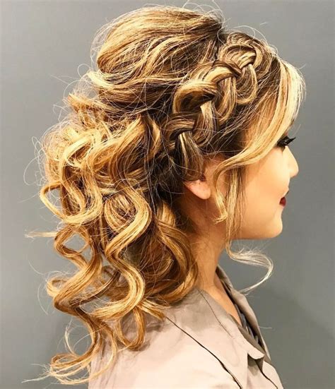 40 Creative Updos For Curly Hair Curly Hair Styles Naturally Curly