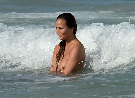 chrissy teigen nude and topless ultimate collection