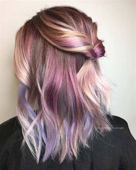 Too stripey and colors don't go well together in those amounts. 23 Unique Hair Color Ideas for 2018 | StayGlam