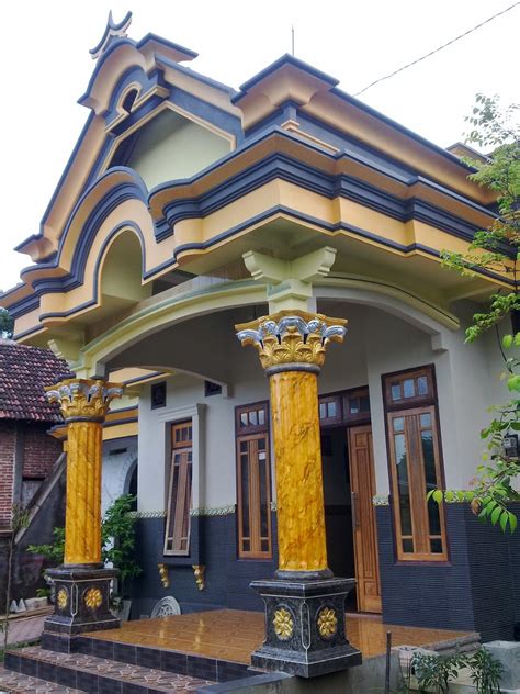 Dikatakan demikian, karena masih menyerupai dengan model profil poin nomor satu, hanya saja bentuknya lebih ramping. Motif Profil Lisplang Depan Rumah Terbaru - desain rumah ...