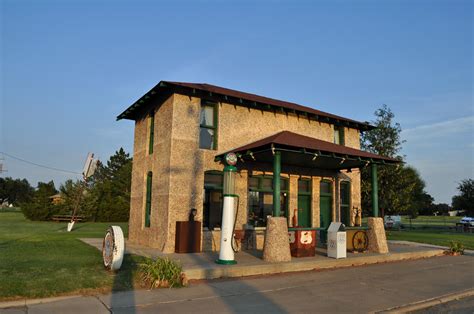 Magnolia Gas Station In Vega Texas