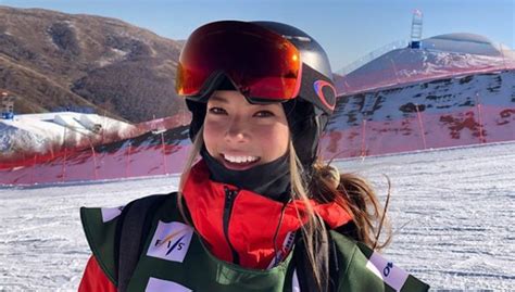 Eileen earned her first world cup victory at the fis freeski world cup slopestyle in seiser alm, italy. Eileen Gu Dad - Eileen Gu Freestyle Skiing Red Bull ...