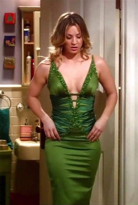 Kaley Cuoco The Big Bang Theory Green