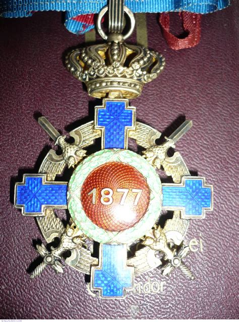 Jucatorii si oficialii, controlati de jandarmerie. Ordinul Steaua Romaniei - Mare Ofiter, Medalii militare ...