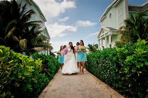 Montego Bay Jamaica Destination Wedding The Destination Wedding Blog Jet Fete By Bridal Bar