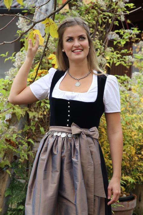 dirndl und trachtenmode für damen in landsberg am lech elisabeth eugeni collection in 2020