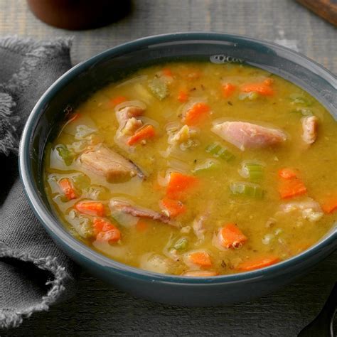 Old Fashioned Split Pea Soup With Ham Bone Reader S Digest Canada
