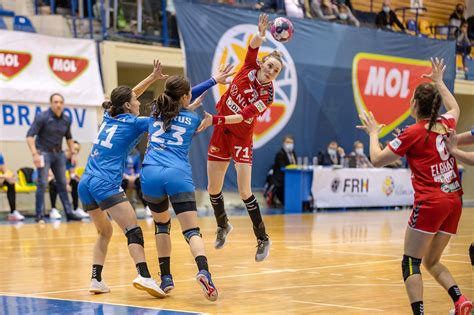 Află cele mai noi informații din fotbal, despre liga campionilor, pe portalul de știri sport de la orange. A doua victorie pentru SCM Rm.Valcea in Liga Campionilor ...