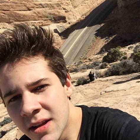 Welcome to reddit, the front page of the internet. David Dobrik Height, Weight, Age, Body Statistics - Healthy Celeb