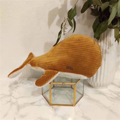 Leider ist das schnittmuster zu diesem wal nicht behr verfügbar. Wal mit Knisterflosse - Kuscheltier nähen | Kreativina.de