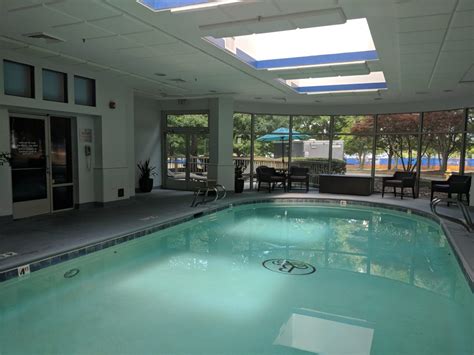 Hotel near me with pool. Top 15 Hotels near Carowinds with Indoor Pool Option ...