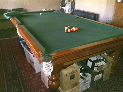 Second Hand Traditional Turned Leg Pool Table