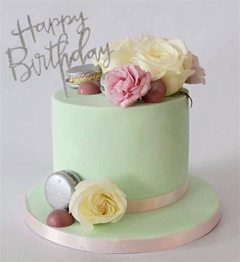 Why use the pastel colors palette for dessert? Pretty pastel floral cake in 2020 | Pastel floral, Floral cake, Pretty pastel