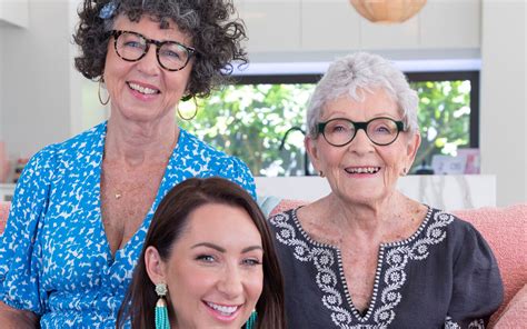 make room on the couch as tv s favourite couch critics are back on 10 with gogglebox australia