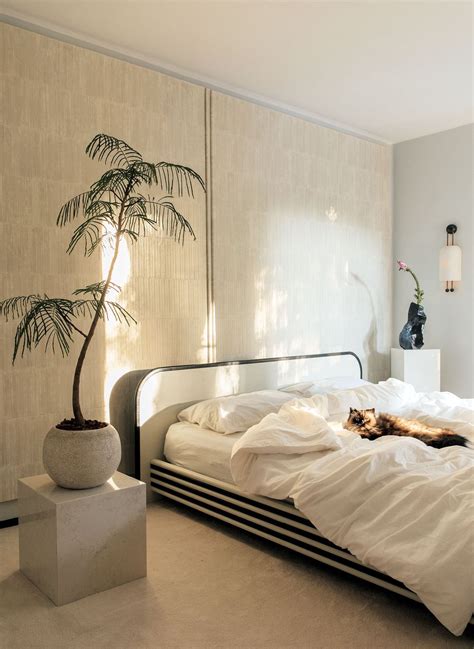Minimalist Bedrooms That Are Gorgeous And Practical Minimalist