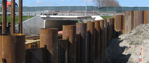 Stabau Founded On Steel Combined Tubular Sheet Pile Walls