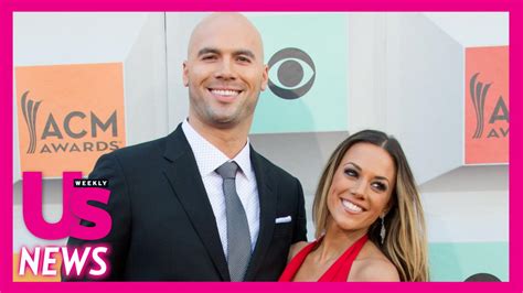 Jana Kramer Claims Ex Husband Mike Caussin Didnt Perform Oral Sex For