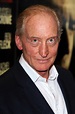 Charles Dance: vriendin, vermogen, lengte, tattoo, afkomst 2018 - Taddlr