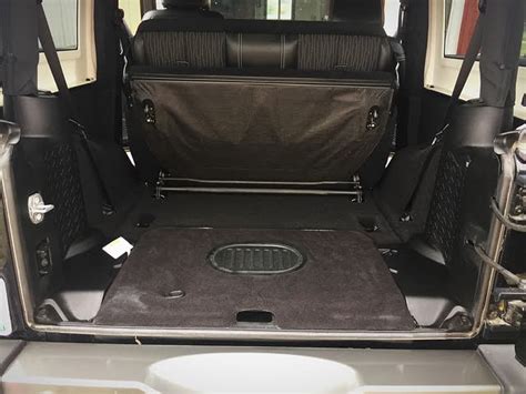 There must be some sort of pulse going through the interior frame since that's also connected to the radio. 2015 Jeep Wrangler - Interior Pictures - CarGurus