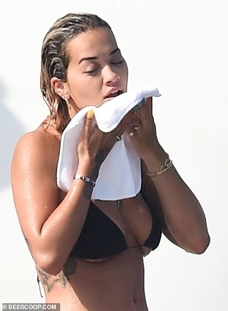 Rita Ora Fappening Pussy In A Bikini 27 Pics The Fappening