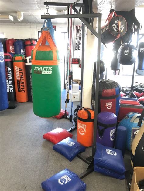 10 Boxing Heavy Bag Combos For Beginners Ultimate Guide And Tips