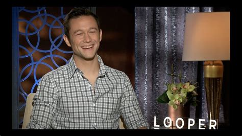 joseph gordon levitt and emily blunt interview for looper youtube