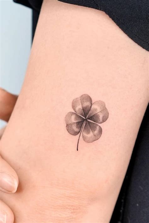 30 Amazing Four Leaf Clover Tattoo Ideas