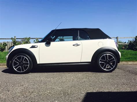 2010 Mini Cooper S Convertible Pepper White Huge Spec