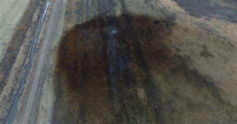 An oil spill from the keystone pipeline in north dakota has turned out to have affected almost 10 times the amount of workers survey the damage of a pipeline leak in a field near edinburg, n.d. Report: Keystone pipeline leak likely caused by 2008 damage