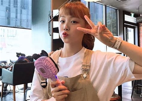 Published with reusable license by 희샘. '에이틴' 김동희·신예은 이어 '여보람' 김수현도 연예계 ...