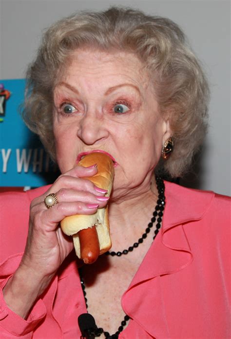 Check spelling or type a new query. Betty White Eats A Hot Dog (PHOTOS) | HuffPost
