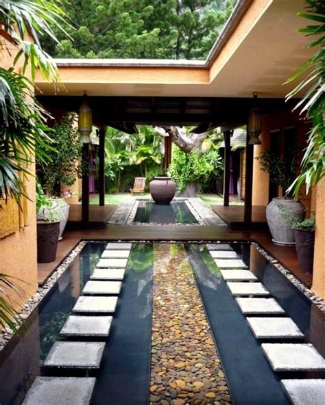 29 Stunning Indoor Courtyard Design Ideas