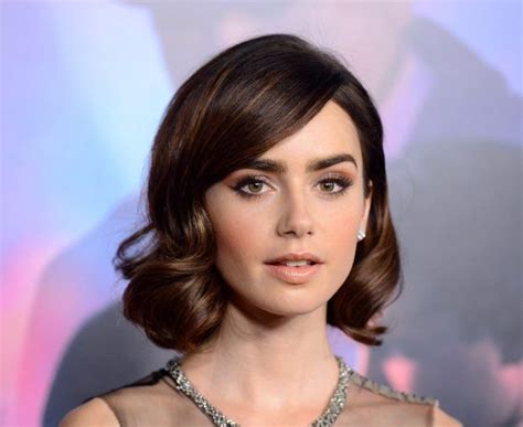 Lily Collins Celebrity Bobs Hairstyles Chic Hairstyles Curly Bob