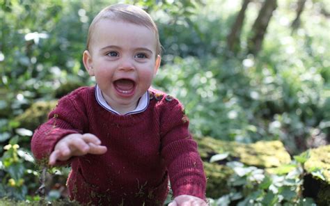 Were In Love With The New Portraits By Duchess Kate Released To