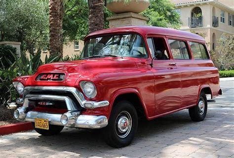 Hemmings Find Of The Day 1956 Gmc Suburban Deluxe Hemmings Daily