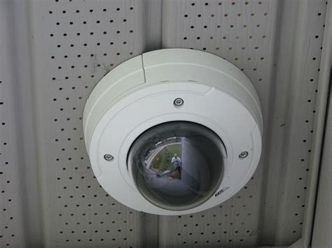 The light will wash your counter top with focused light. Ring Floodlight Soffit Mount