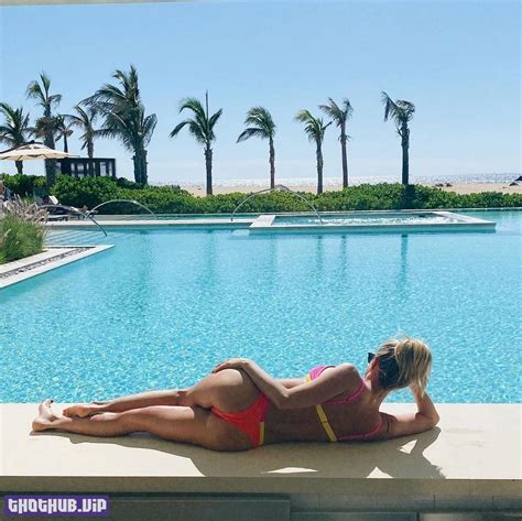 Kristin Cavallari Flawless Ass In A Bikini 18 Photos