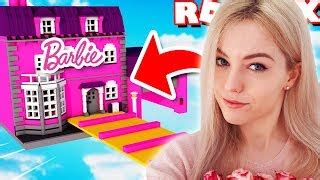 Always social, this specie is the barbie.. Roblox Barbie Obby