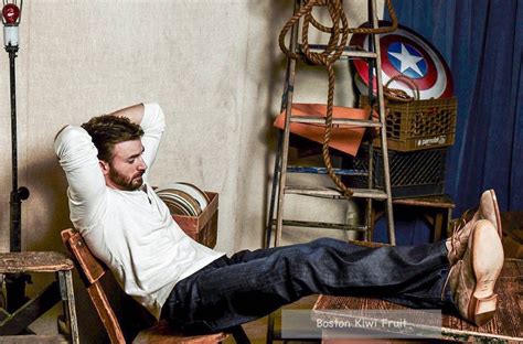 Pin by WinterSpangles on chris evans. | Chris evans, Chris evans captain america, Chris