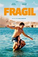 Poster zum Film Fragil - Bild 1 auf 11 - FILMSTARTS.de