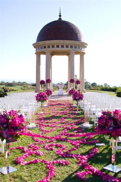 You'll need the perfect beach wedding venue to match. The Resort at Pelican Hill Weddings | Get Prices for ...