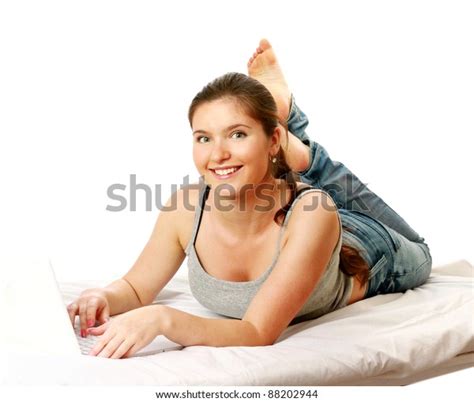 Casual Barefoot Girl Lying On Sofa Foto Stock 88202944 Shutterstock