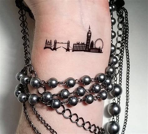 Skyline London Tattoo Tatuaje De Londres Tatuaje De Horizonte Tatuajes