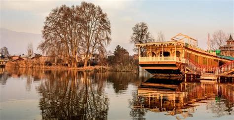 Naaz Kashmir Houseboat Srinagar Rooms Rates Photos Reviews Deals