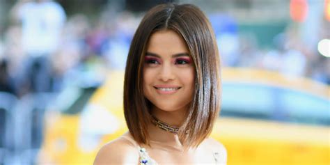 Selena Gomez Now Has A Viral Doppelgänger